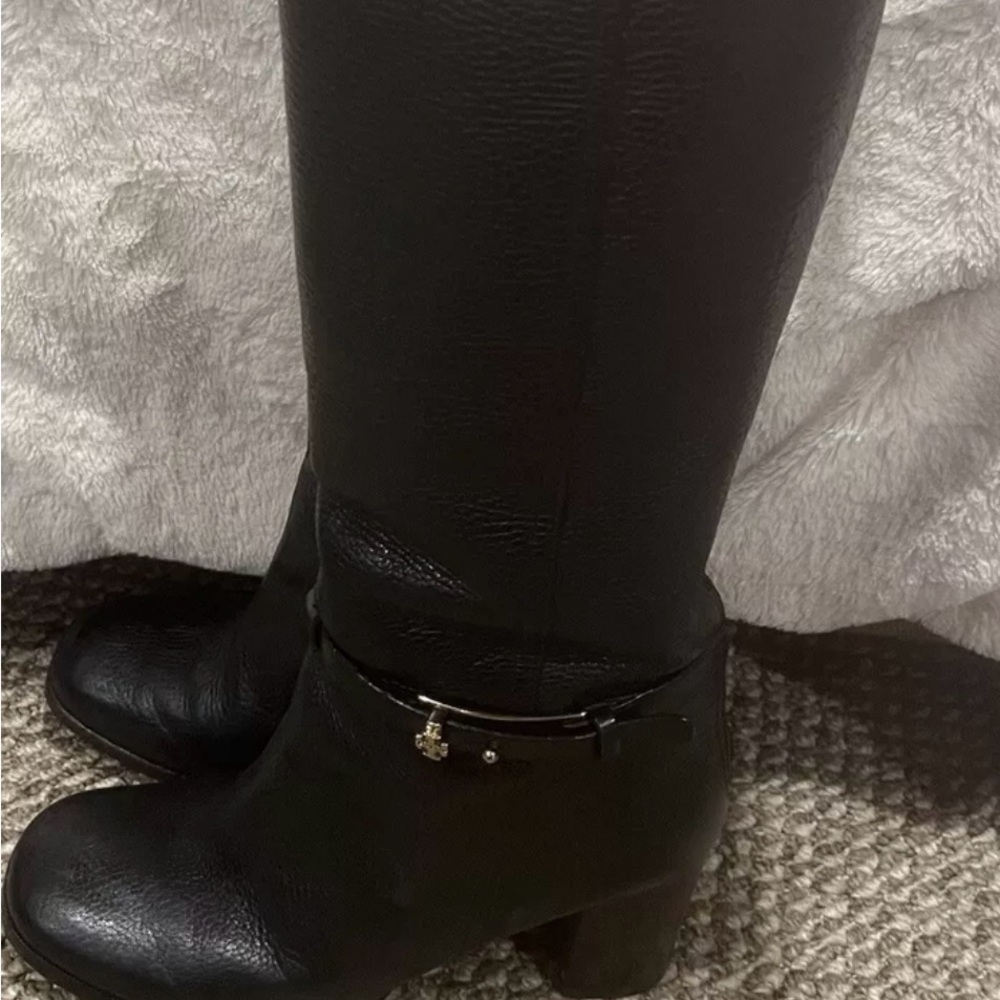 Preowned black Tory Burch JENNA high leather boots size 9